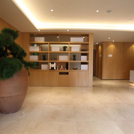 Ji Hotel Shanghai Bund East Nanjing Road Pedestrian Street Экстерьер фото